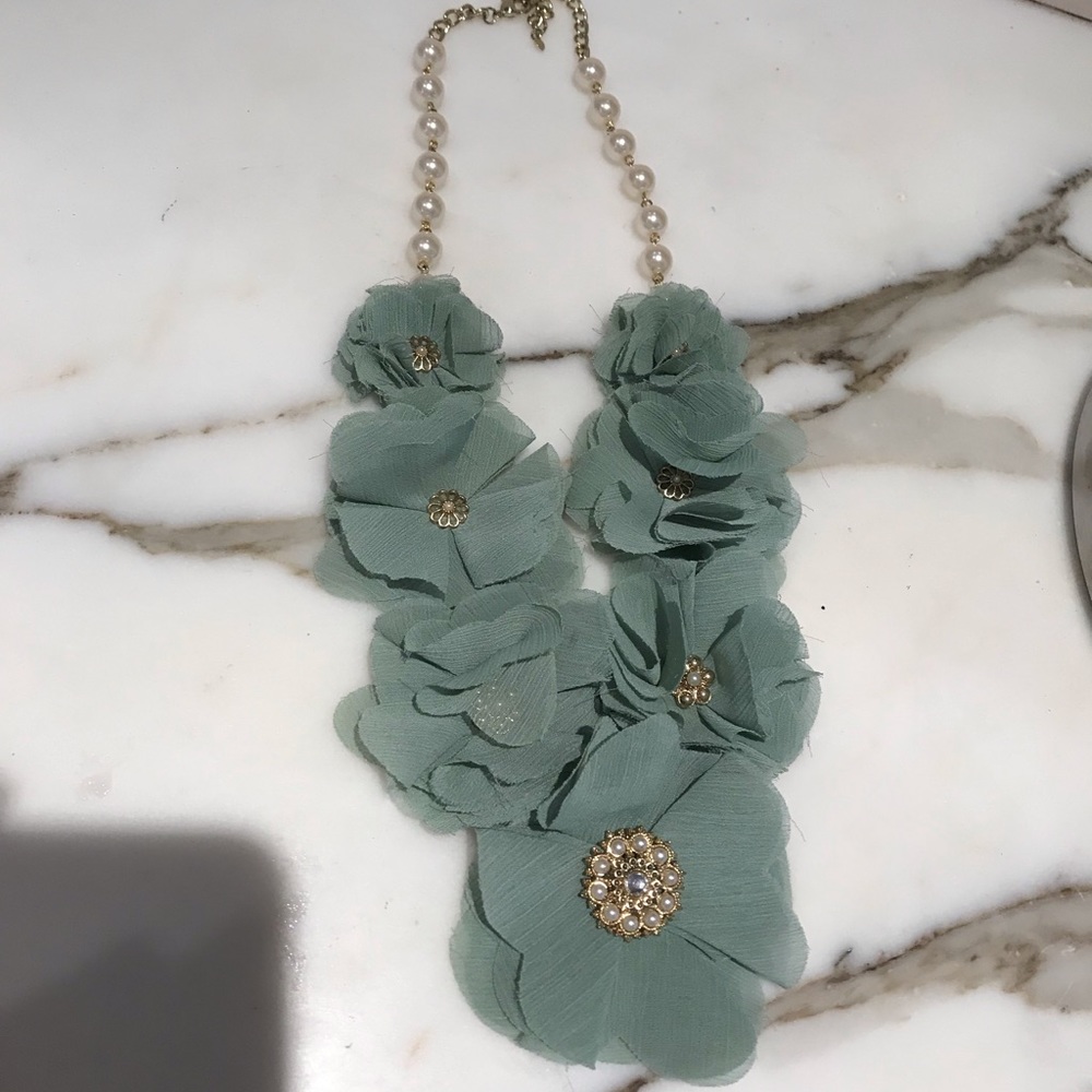 Necklace - Picture 2 of 2